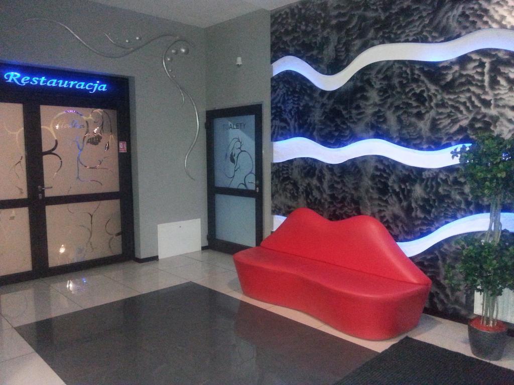 Restauracja Motel Halka ปวอตสก์ ภายนอก รูปภาพ