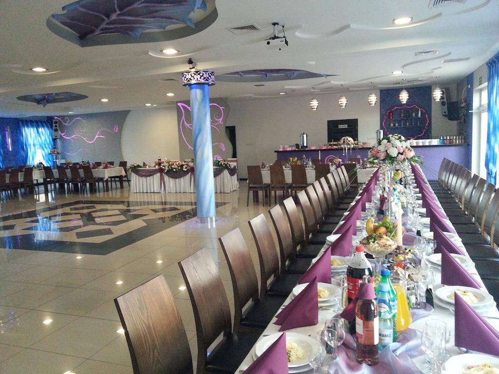 Restauracja Motel Halka ปวอตสก์ ภายนอก รูปภาพ